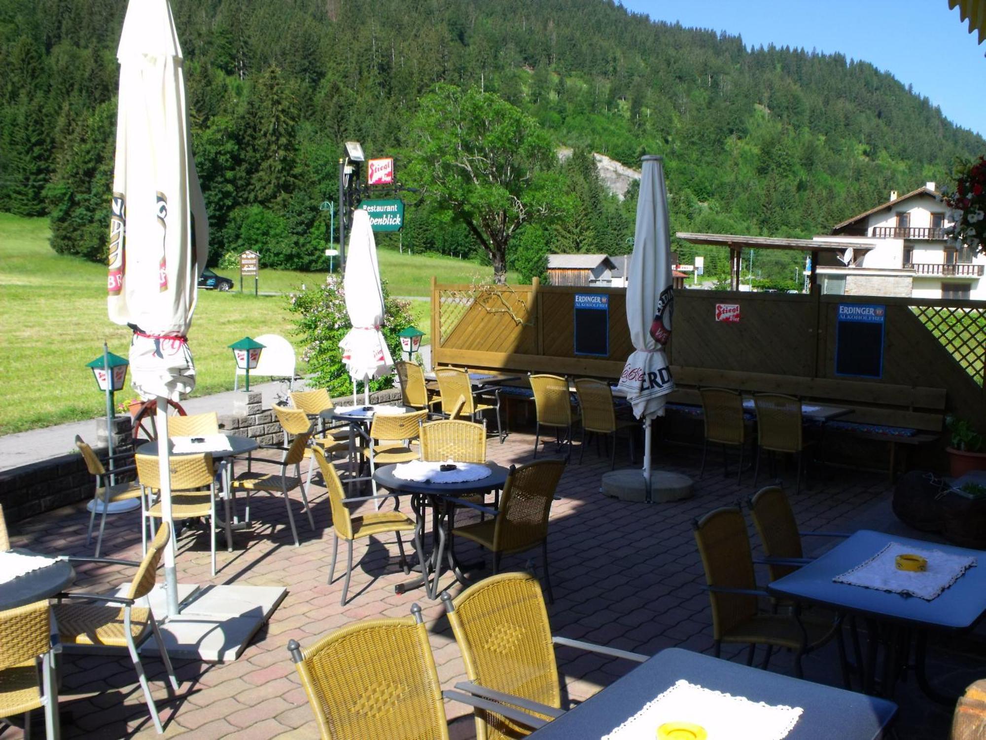 Pension Alpenblick Schattwald Exterior foto